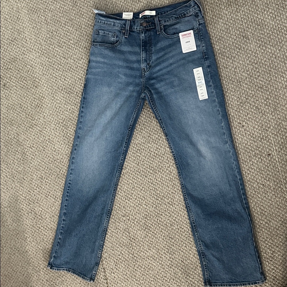 Signature by Levi Strauss Loose Fit Blue Jeans